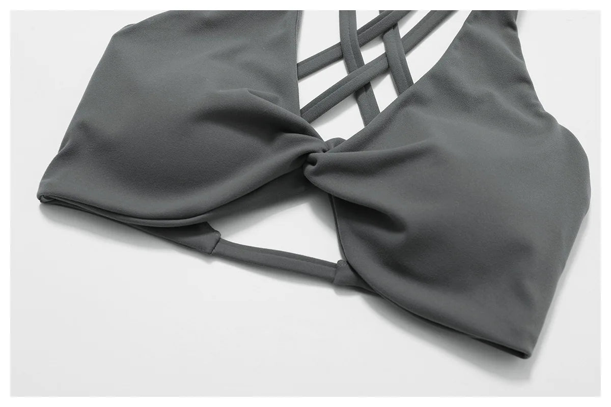 Front Twist Padded Sports Bra – Cross Strap & Push-Up Fitness Top