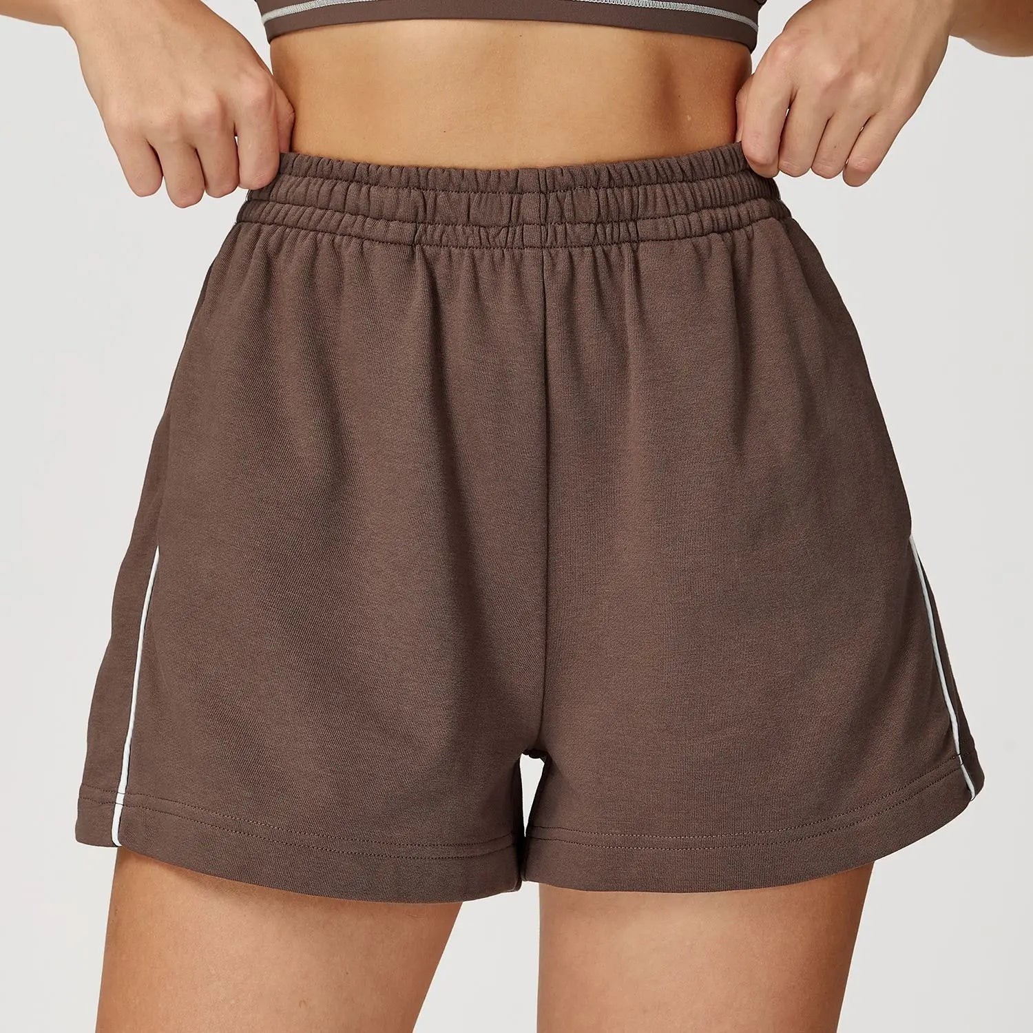Color Block Sports Shorts – High Waist & Ultra-Comfort Fit