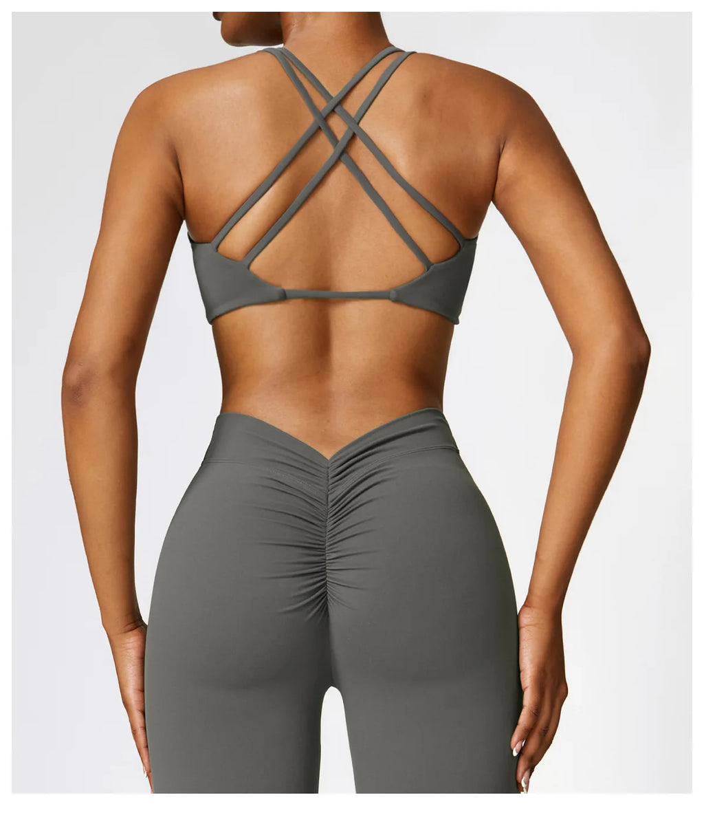 Front Twist Padded Sports Bra – Cross Strap & Push-Up Fitness Top