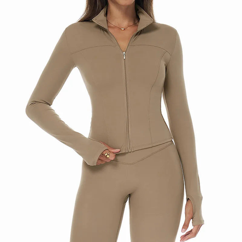 Zip-Up Yoga Jacket – Breathable, Slim & Sporty Style