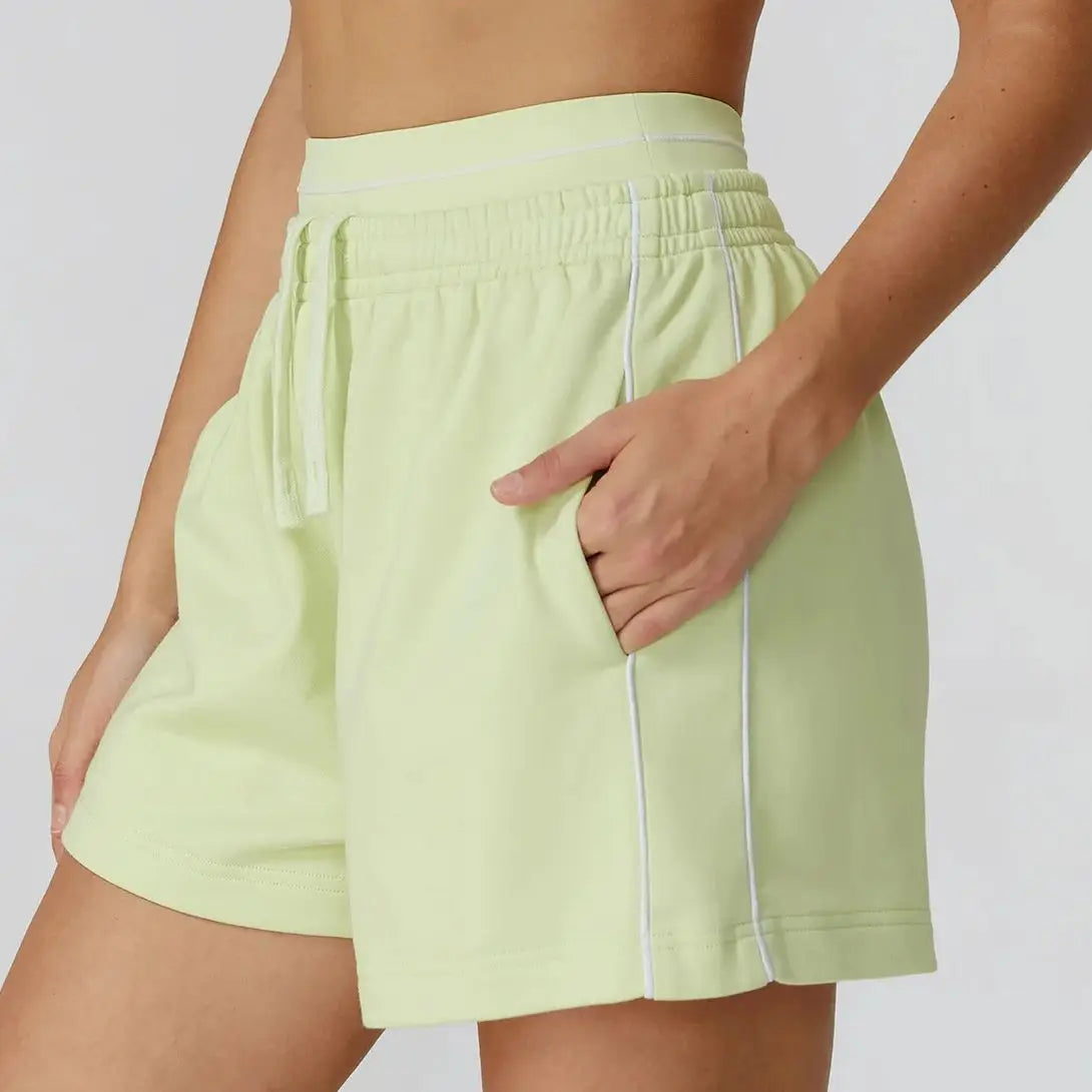 Color Block Sports Shorts – High Waist & Ultra-Comfort Fit